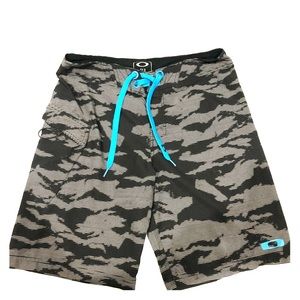 Men’s Oakley Board Shorts